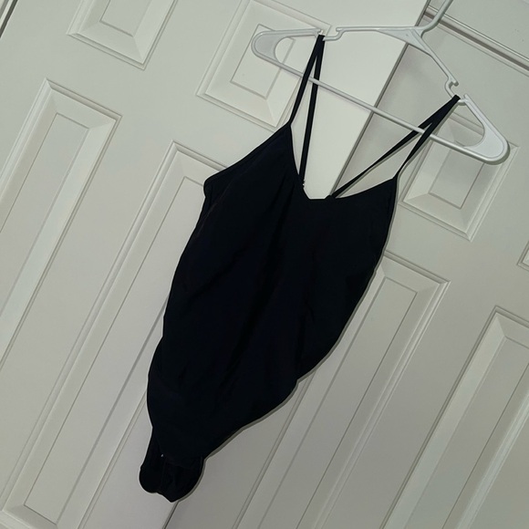 NWT Cupshe One Piece Bathingsuit - Picture 4 of 8